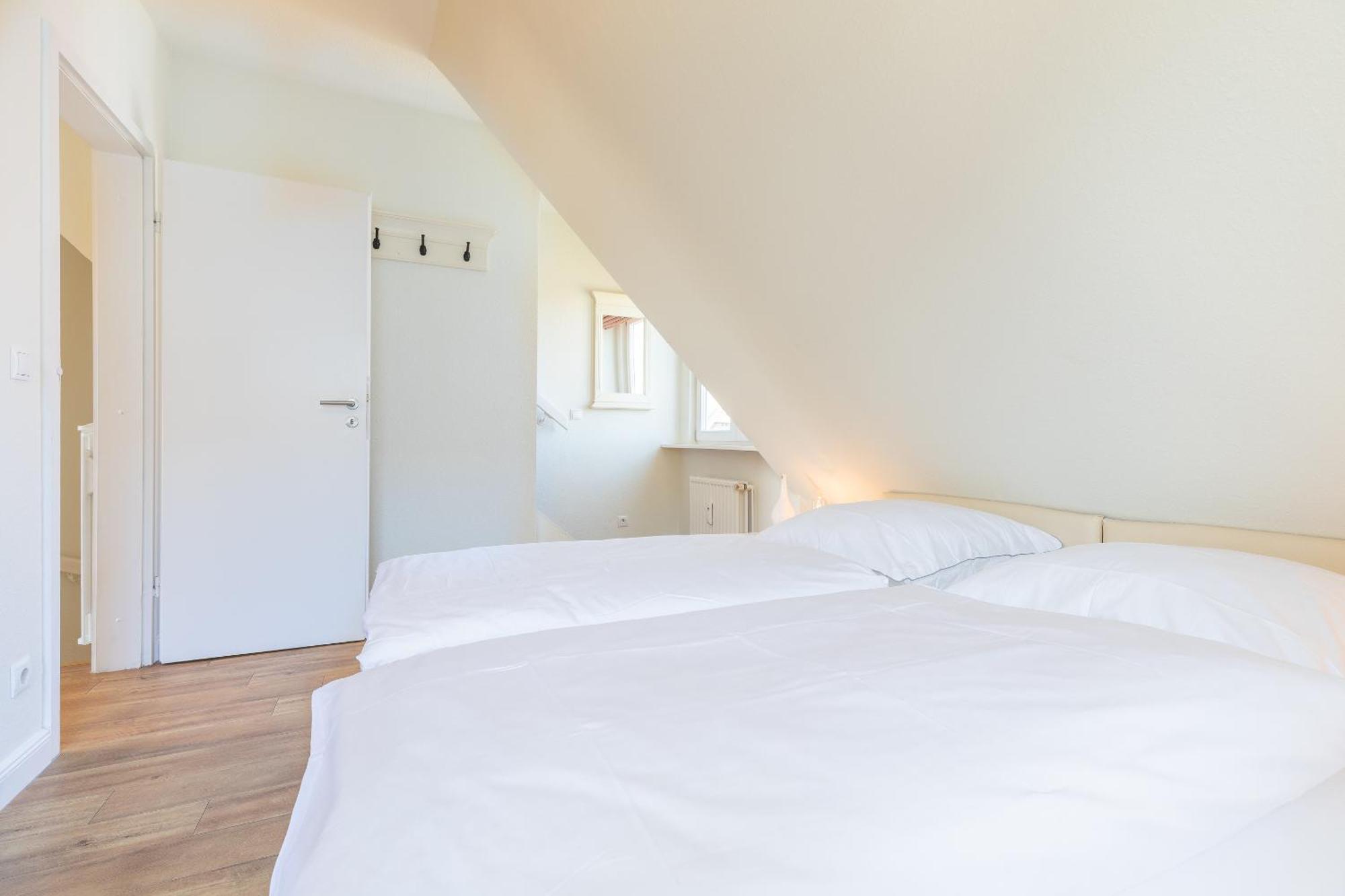 Ferienwohnung Haus Sonnenschein, Whg. G Wenningstedt-Braderup Exterior foto