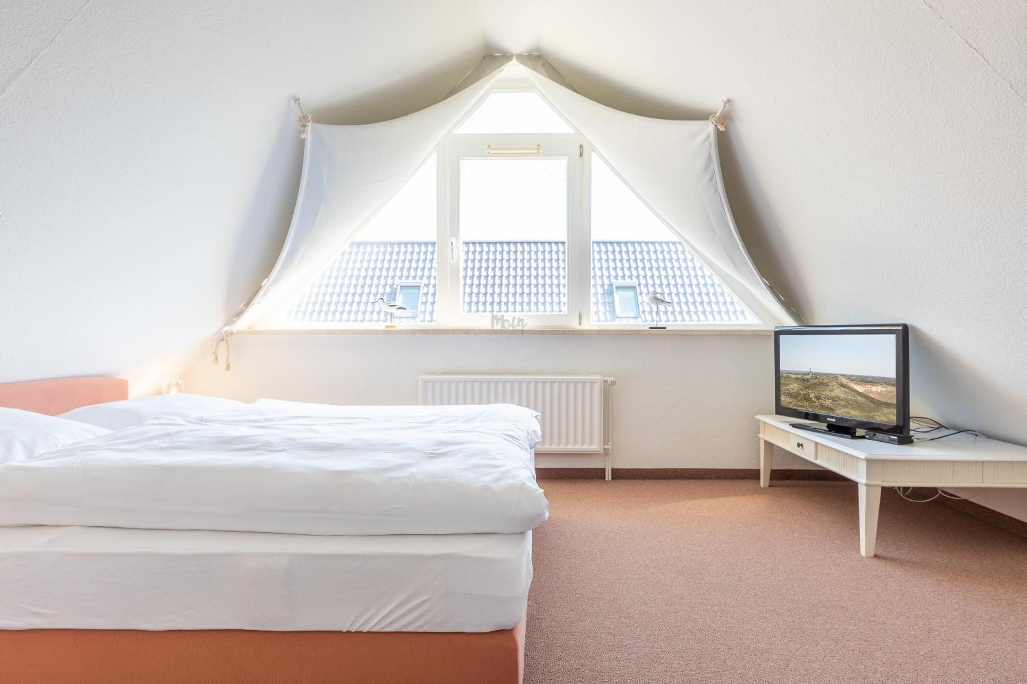 Ferienwohnung Haus Sonnenschein, Whg. G Wenningstedt-Braderup Exterior foto